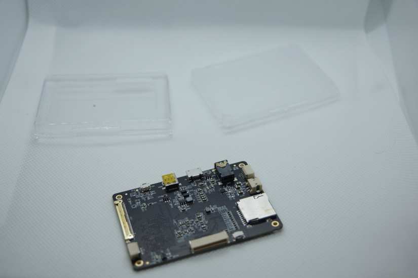 ClockworkPi Review The ClockworkPi GameShell is a Fun DIY Gameboy